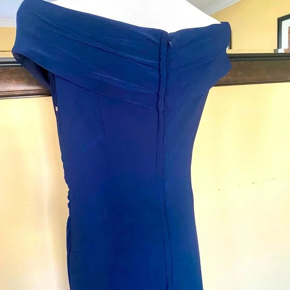 La Femme Navy Ruched Jersey Column Gown Size 12 - Picture 7 of 13